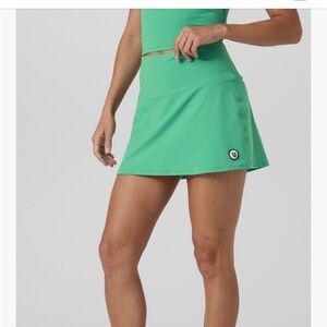 Vuori Volley Skirt Light Bergamot size small